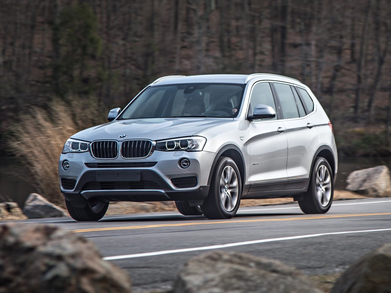 Read more about the article BMW X3 F25 (2010 – 2017) Drehmoment Tabelle für Alufelgen und Stahlfelgen, Reifengrößen