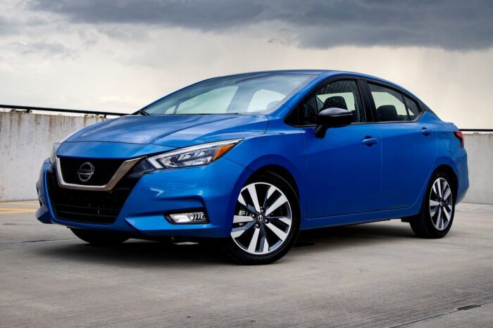 Nissan Versa (2007 - )