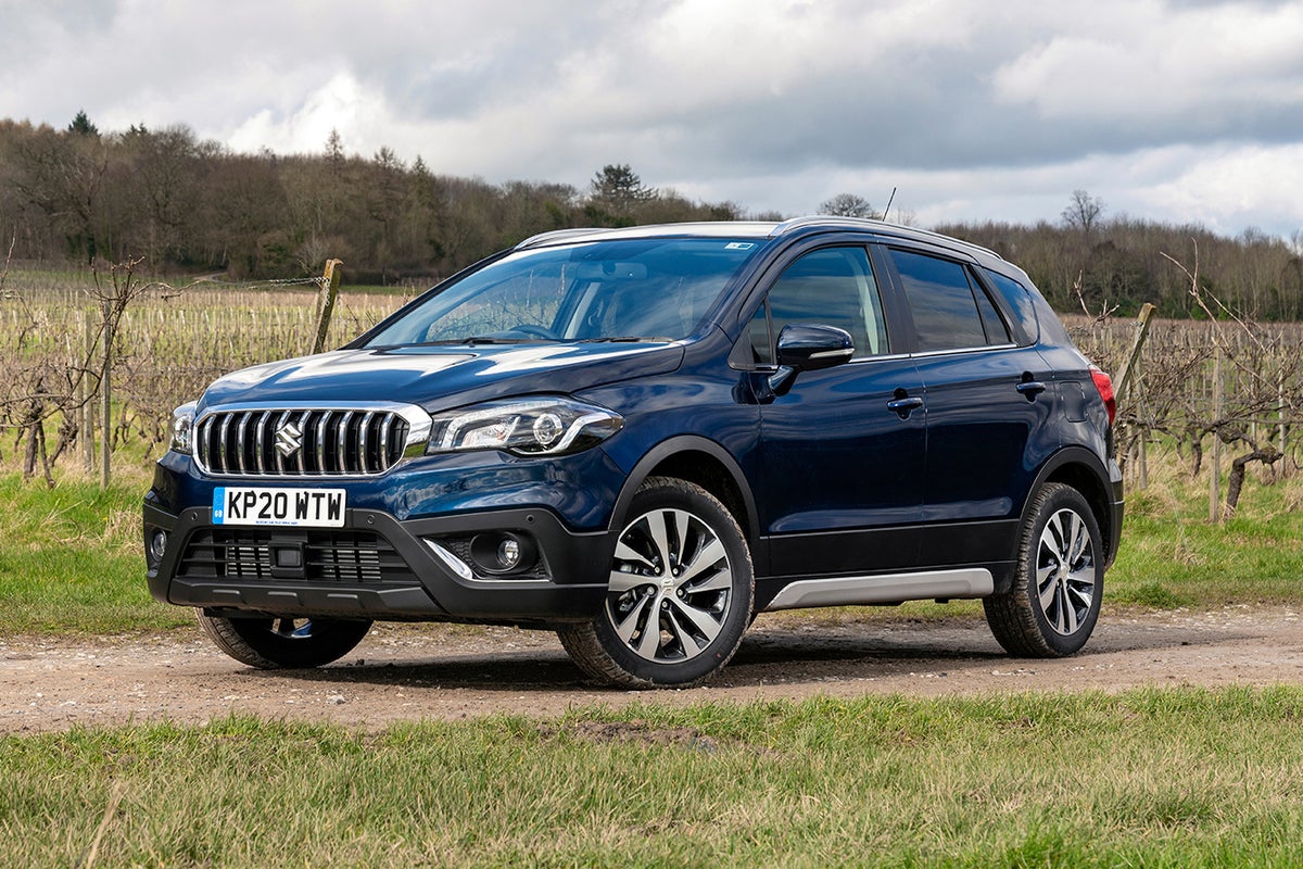 Read more about the article Suzuki SX4 Cross (2013 – ) Drehmoment Tabelle für Alufelgen und Stahlfelgen, Reifengrößen