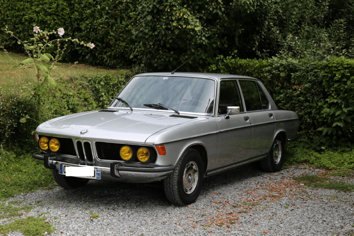 BMW 5er E12 (1972 - 1981)