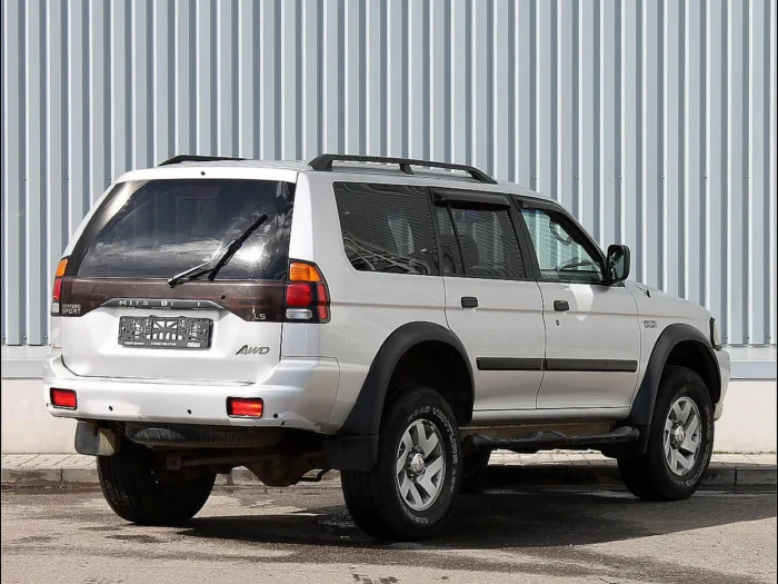 Mitsubishi Pajero Sport 