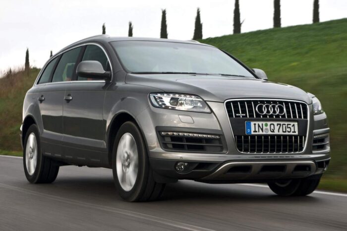 Audi Q7 4L (2005 - 2015)