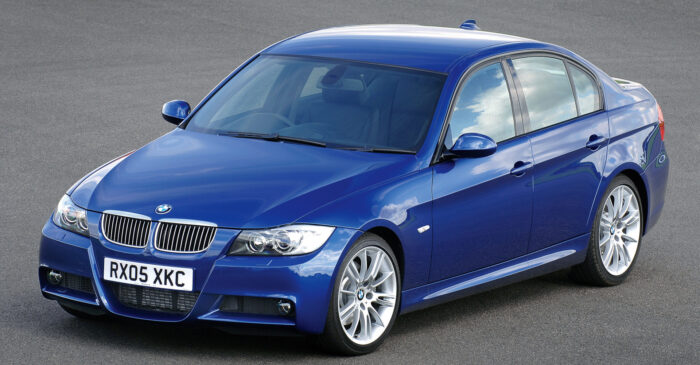Read more about the article BMW 3er E90 (2005 – 2011) Drehmoment Tabelle für Alufelgen und Stahlfelgen, Reifengrößen