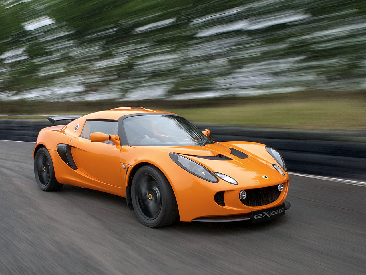 You are currently viewing Lotus Exige S2 (2005 – 2011) Drehmoment Tabelle für Alufelgen und Stahlfelgen, Reifengrößen