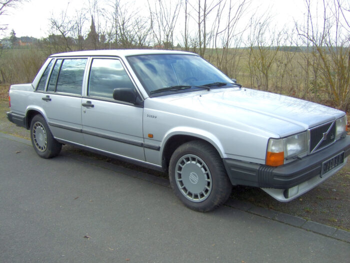 Volvo 740 (1984 - 1992)