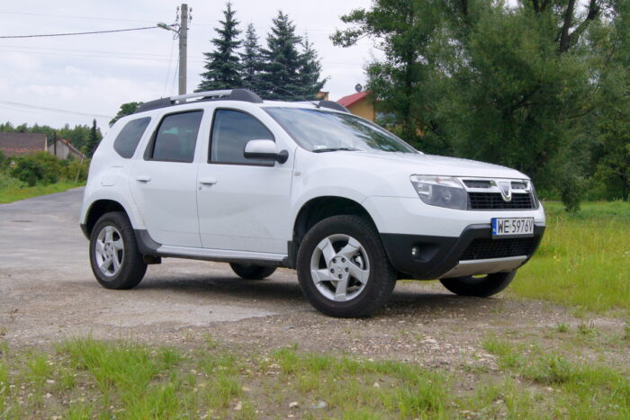 Read more about the article Dacia Duster (2010 – 2017) Drehmoment Tabelle für Alufelgen und Stahlfelgen, Reifengrößen