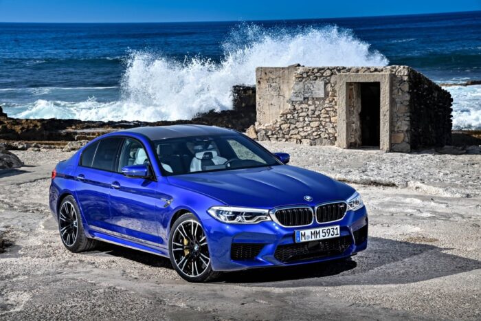 BMW M5 F90 (2018 - )