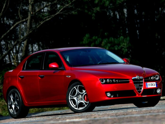 Read more about the article Alfa Romeo 159 (2005 – 2012) Drehmoment Tabelle für Alufelgen und Stahlfelgen, Reifengrößen