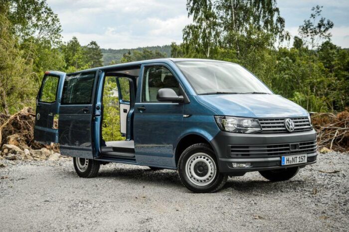 Read more about the article Volkswagen Transporter T6 (2010 – ) Drehmoment Tabelle für Alufelgen und Stahlfelgen, Reifengrößen