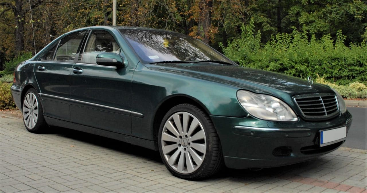 You are currently viewing Mercedes S-Klasse W220 (1998 – 2005) Drehmoment Tabelle für Alufelgen und Stahlfelgen, Reifengrößen